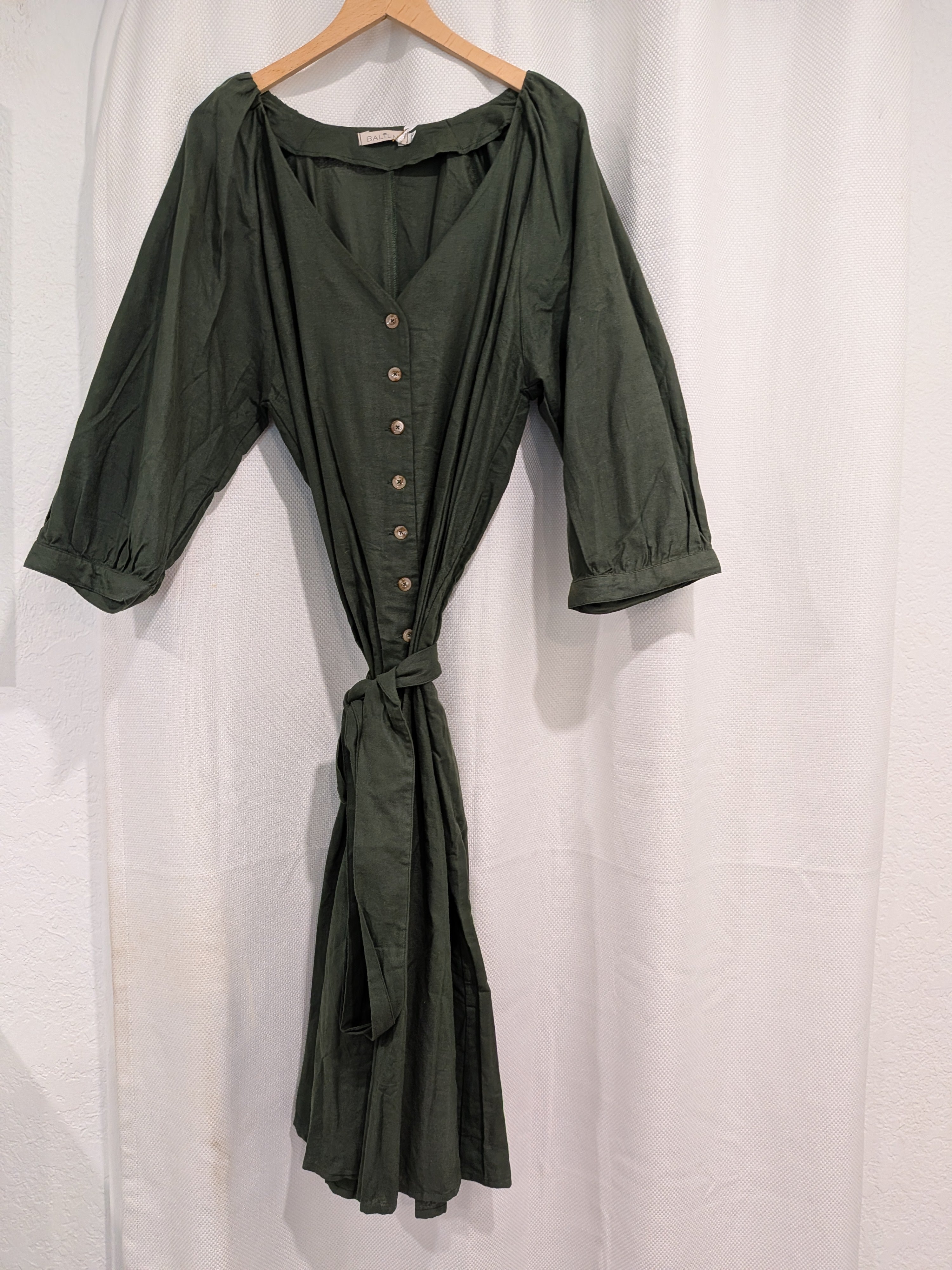 Dark Green Linen Dress with Belt – Meta Skin Studio